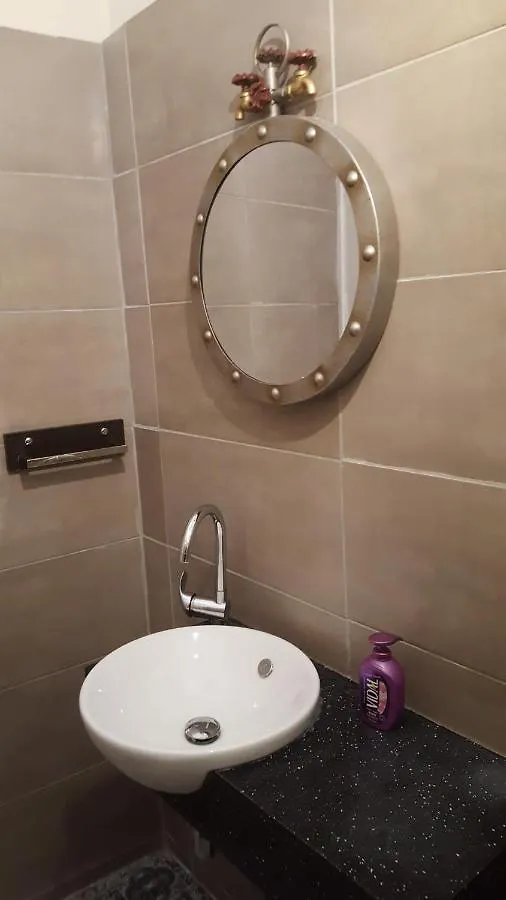 City Vibes Thessaloniki - Unique Experience Apartments