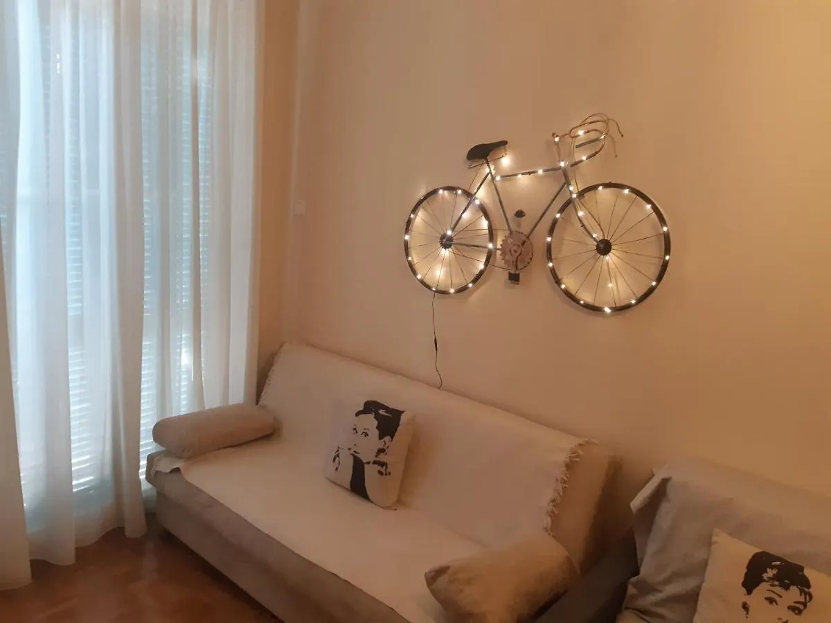 City Vibes Thessaloniki - Unique Experience Apartments 0*,  Greece